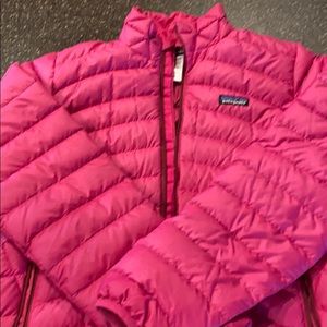Ladies Patagonia Goose Down Jacket